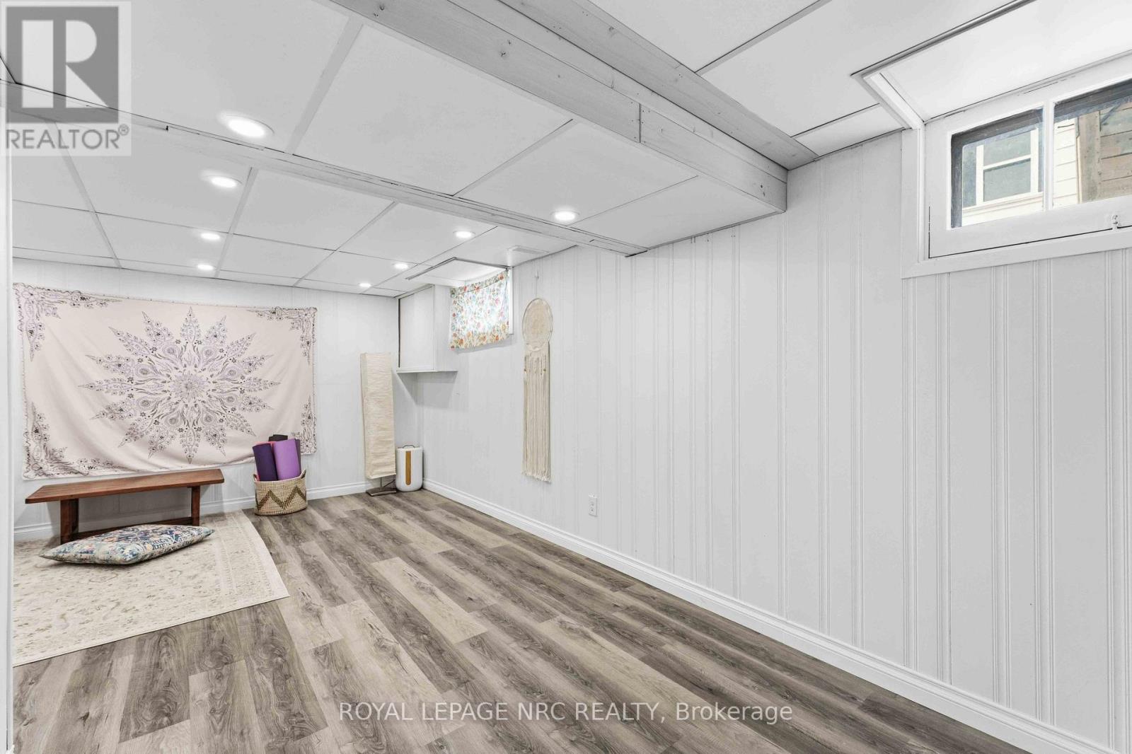 287 FIRST AVENUE - Image 32