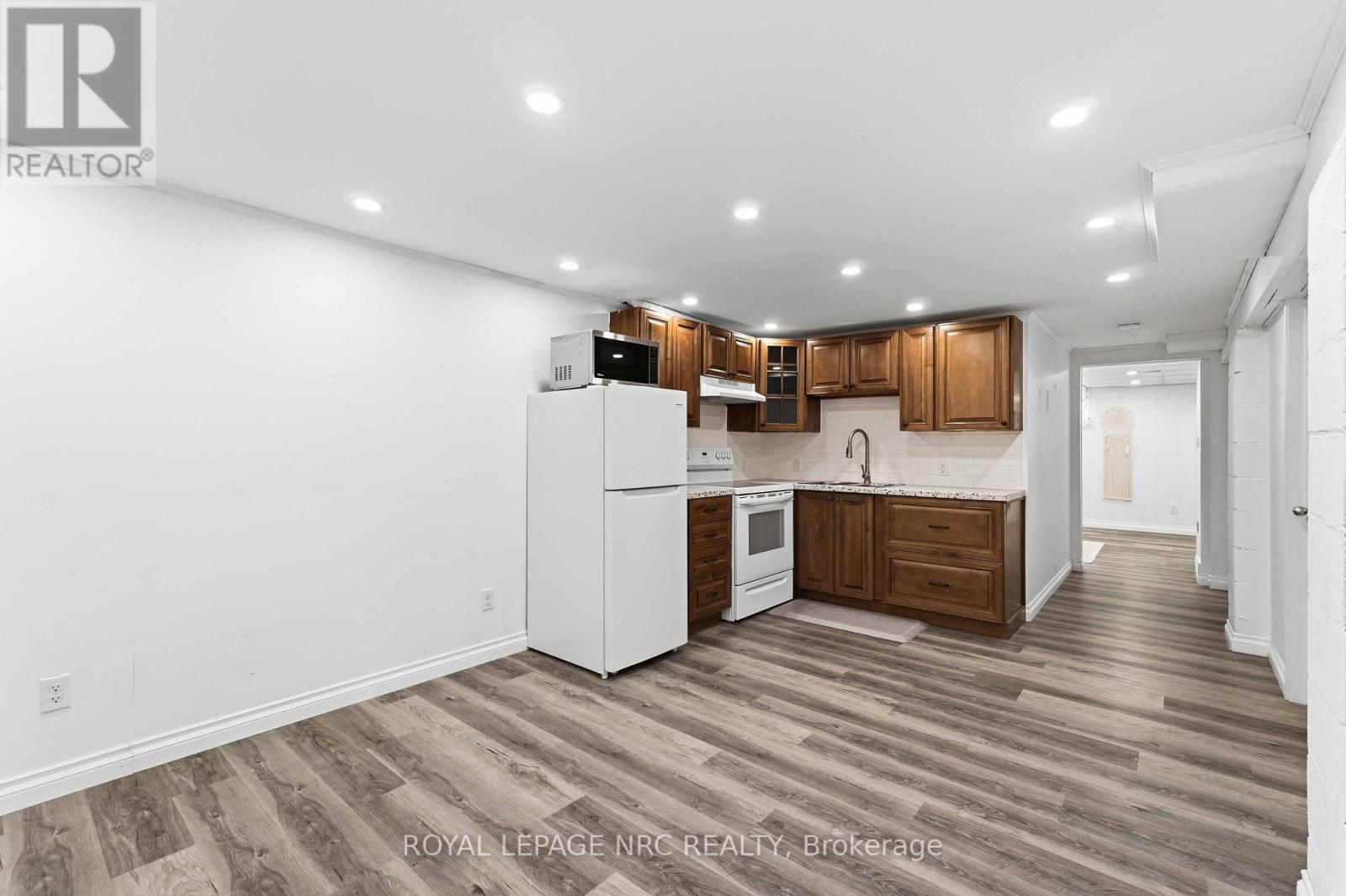 287 FIRST AVENUE - 38