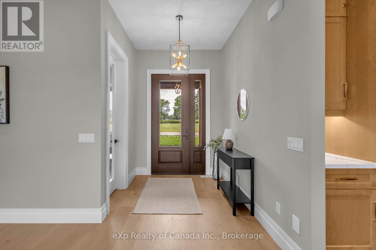 3 CLOVER LANE - Image 12