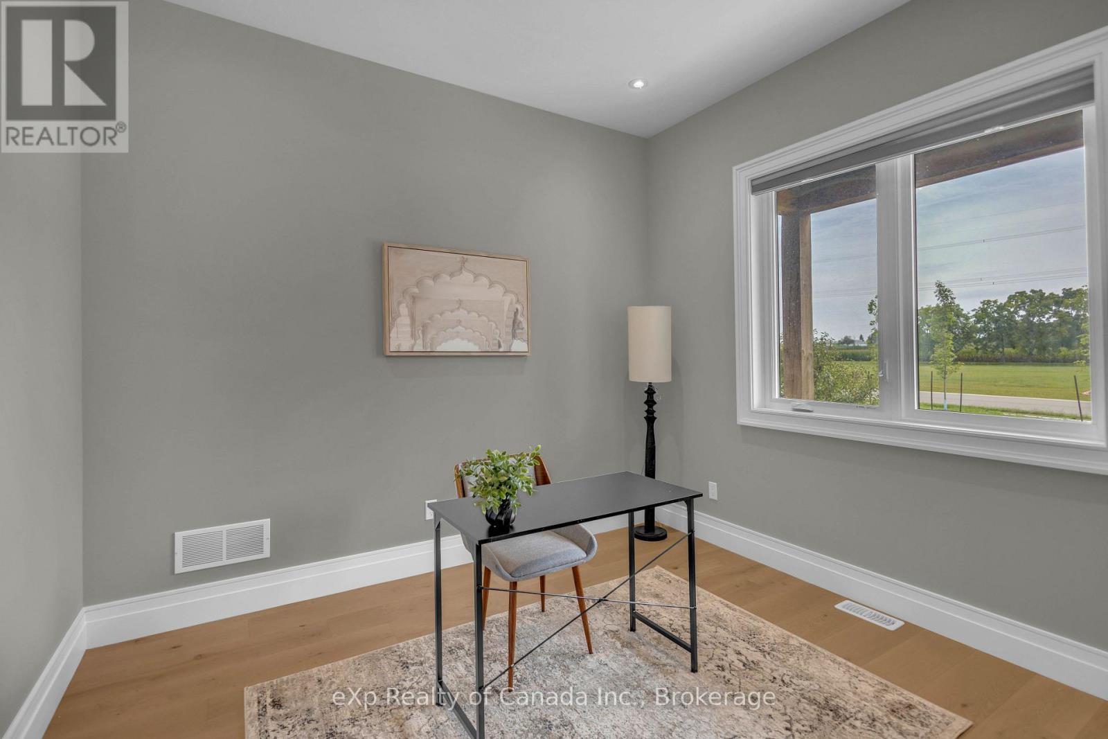 3 CLOVER LANE - 33
