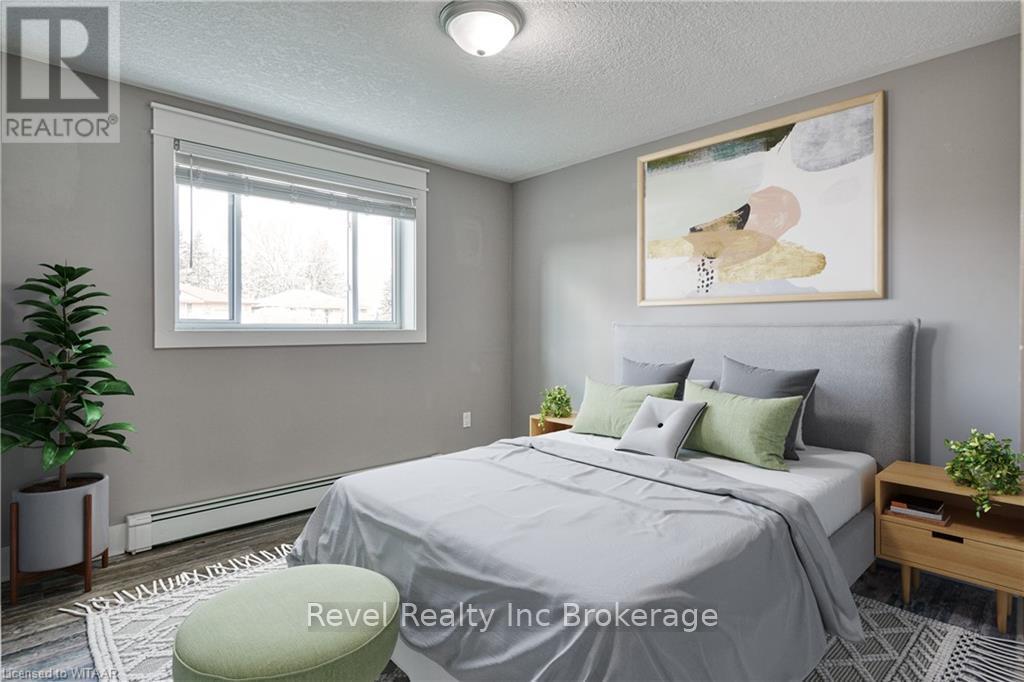 4 - 226 CLARKE STREET N, Woodstock (Woodstock - North) — photo 6
