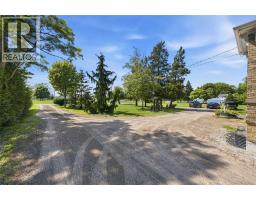 6752 Camlachie Road, Plympton Wyoming, ON N0N1E0 Photo 41