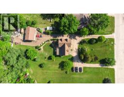 6752 Camlachie Road, Plympton Wyoming, ON N0N1E0 Photo 46