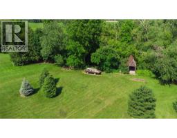 6752 Camlachie Road, Plympton Wyoming, ON N0N1E0 Photo 50