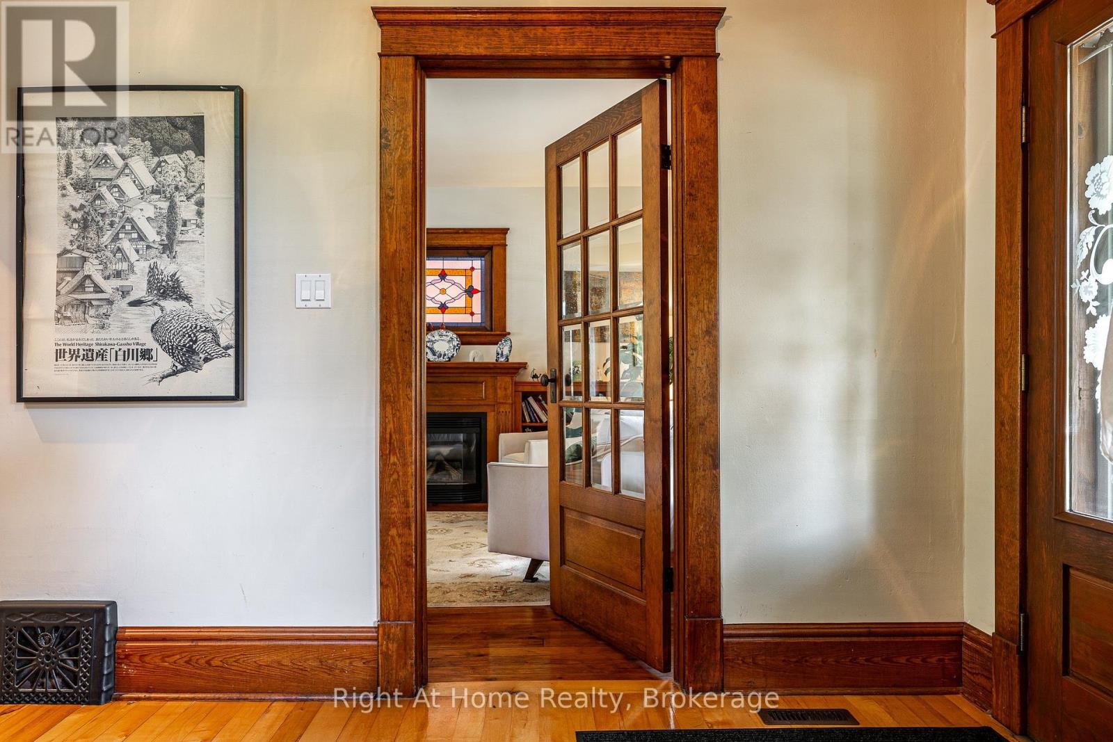 142 ELIZABETH STREET, Stratford — photo 6