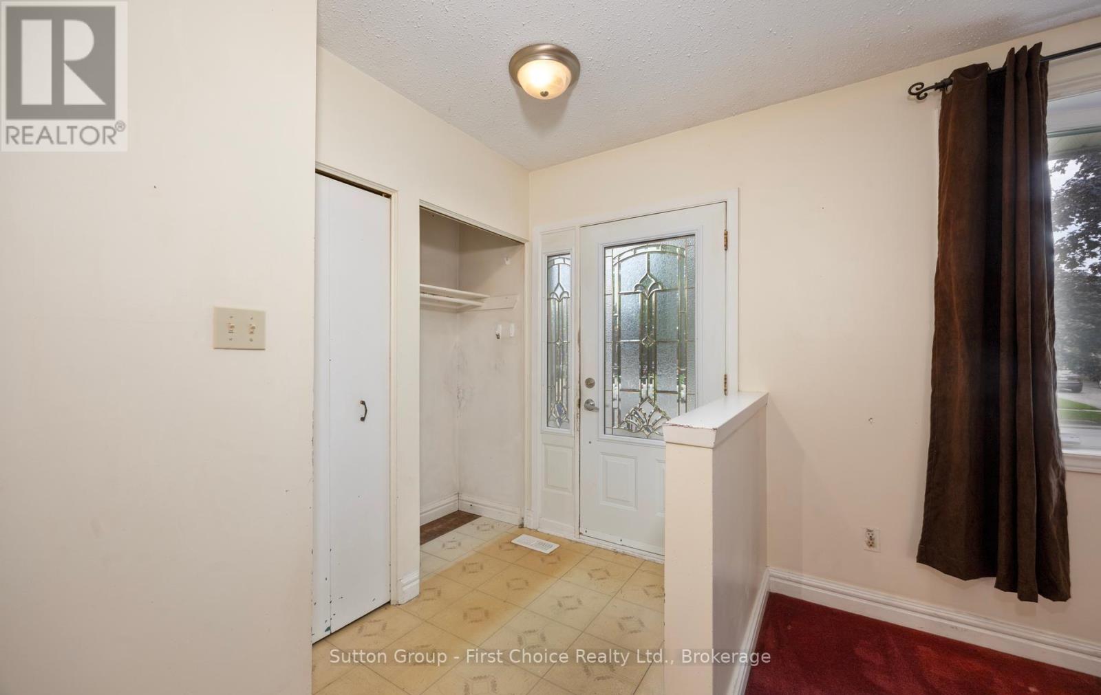 380 MAPLE AVENUE, Stratford — photo 5