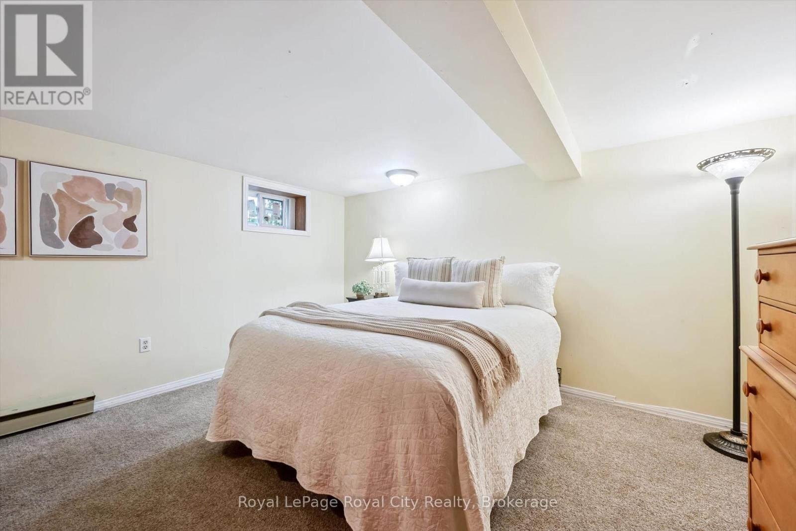194 GROVE STREET - Image 30