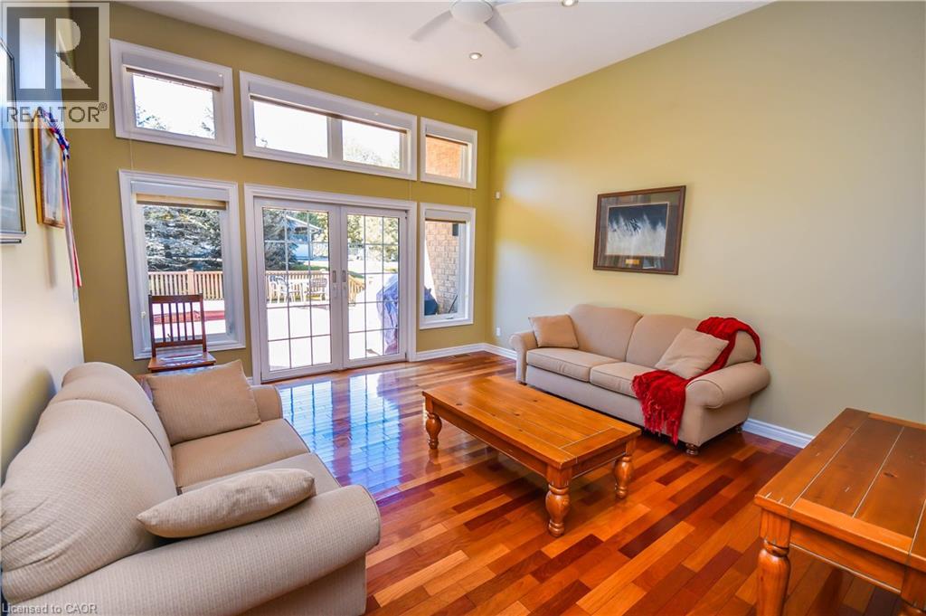 3040 TOWNLINE Road - 3