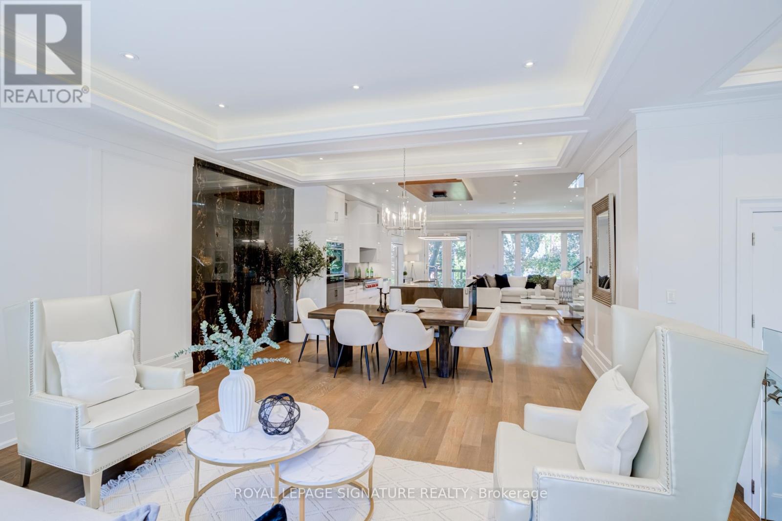 200 SNOWDON AVENUE - 6