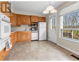 Bedroom 3 - 62 Dukinfield Crescent, Toronto, ON M3A2S1 Photo 10