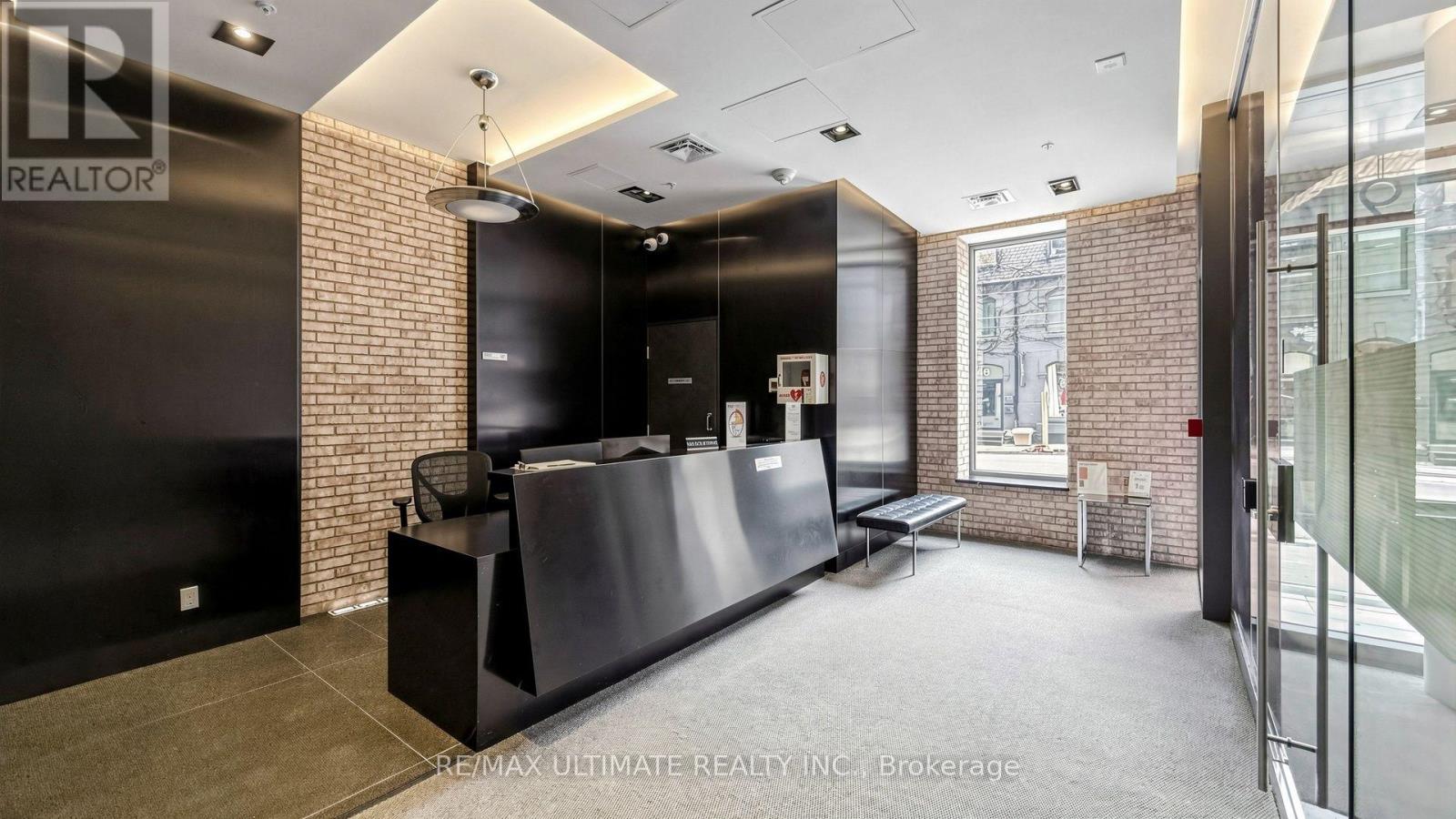 #303 39 SHERBOURNE STREET - 21