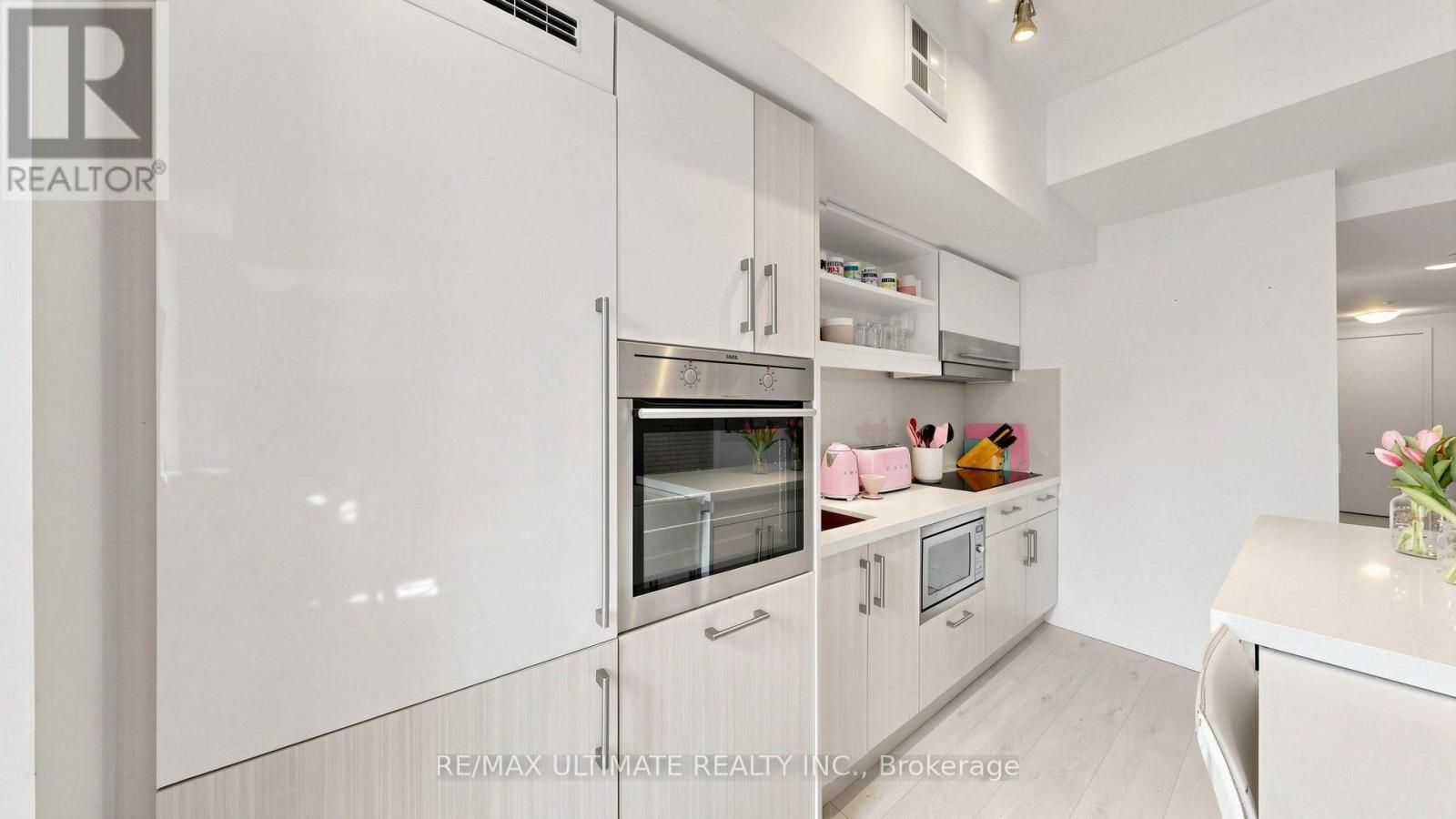 #303 39 SHERBOURNE STREET - 7