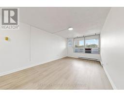 302 - 55 Sunny Glenway, Toronto, ON M3C2Z5 Photo 11