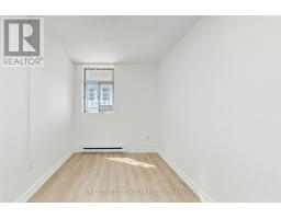 302 - 55 Sunny Glenway, Toronto, ON M3C2Z5 Photo 15