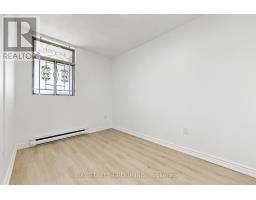 302 - 55 Sunny Glenway, Toronto, ON M3C2Z5 Photo 17
