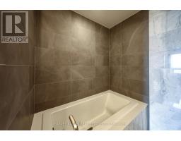 2407 - 101 Erskine Avenue, Toronto, ON M4P0C5 Photo 24