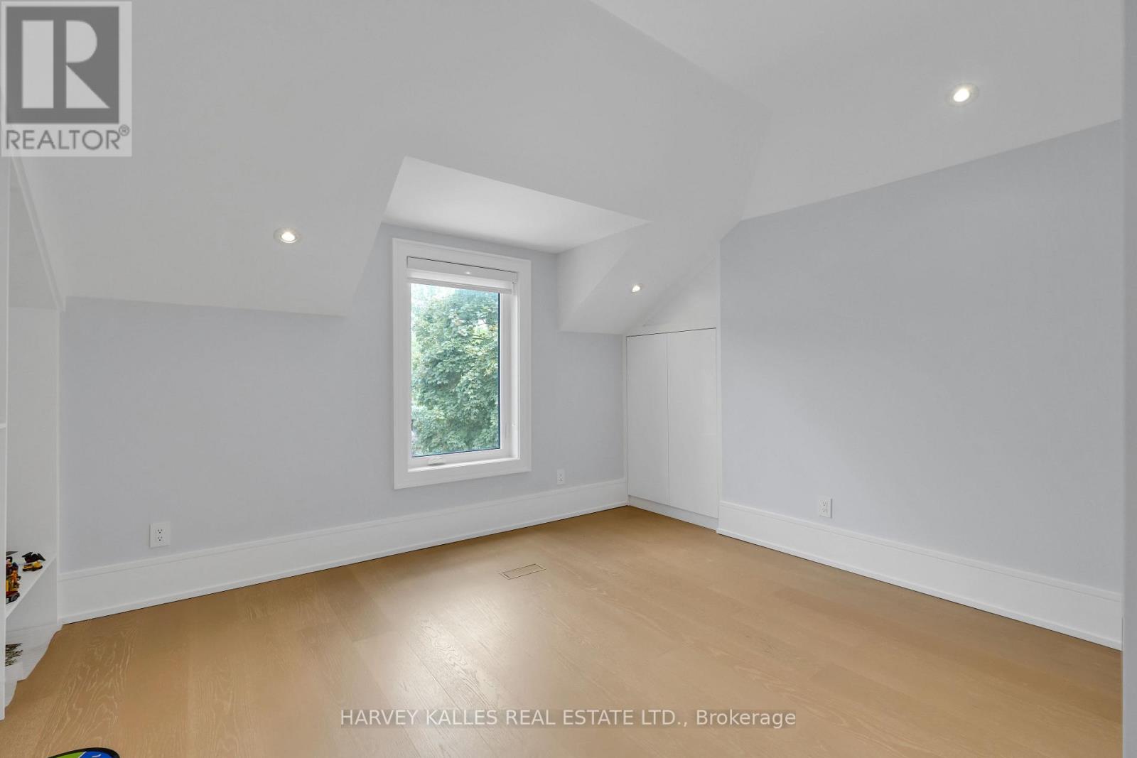 615 BRIAR HILL AVENUE - Image 26