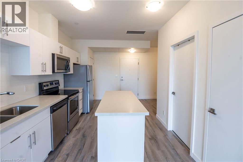 690 KING Street W Unit# 521 — photo 2