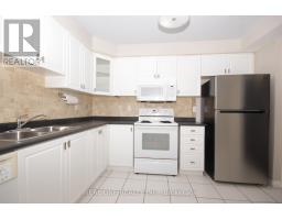 12 Bonello Crescent, Whitby, ON L1R3N6 Photo 7