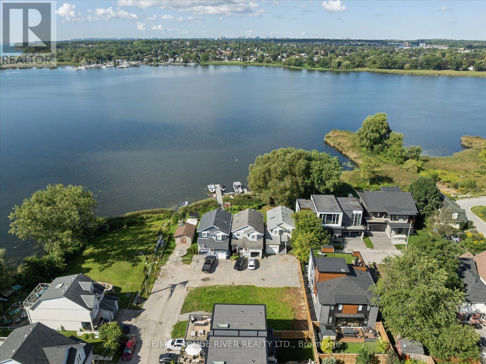 1238 Bayview photo 5