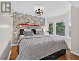 14 Coady Avenue, Toronto, ON M4M2Y8 Photo 17
