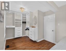 14 Coady Avenue, Toronto, ON M4M2Y8 Photo 19
