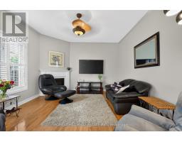 Kitchen - 2 Foxfield Crescent, Vaughan, ON L4K5G2 Photo 12