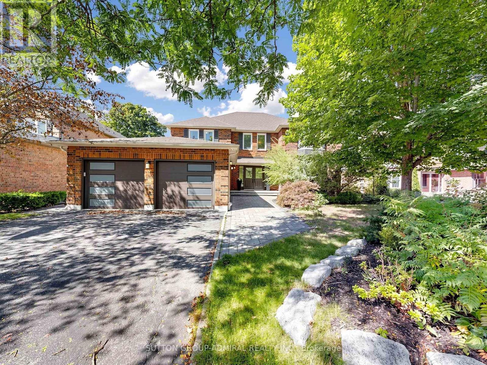 Listing photo of 48 PETCH CRESCENT