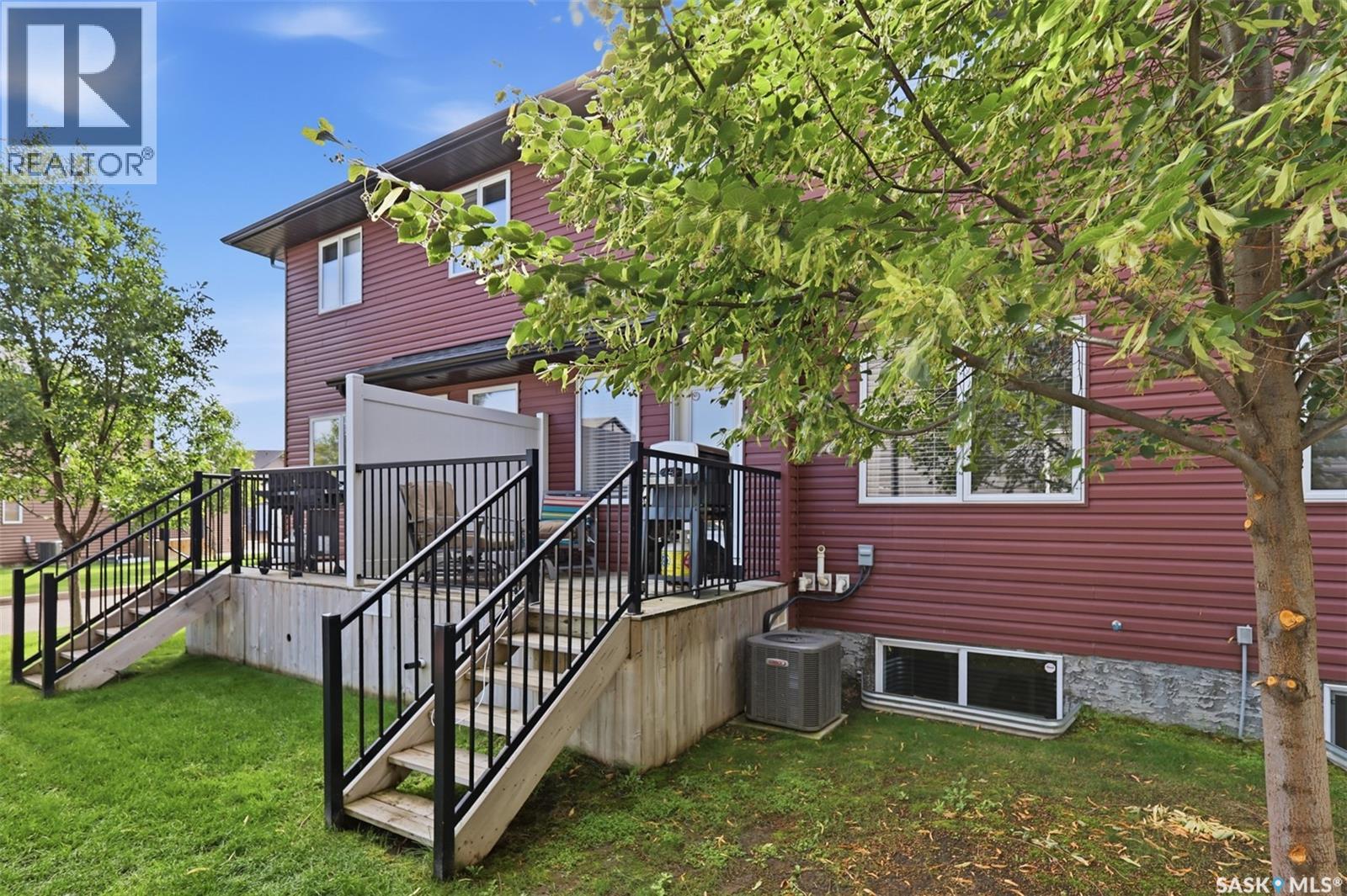 #183 Beaudry CRESCENT - 36