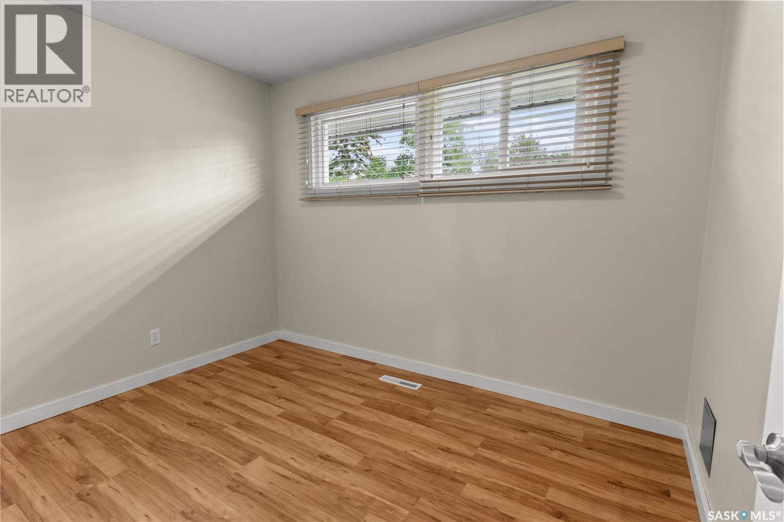 324 Y AVENUE N, Saskatoon — photo 23