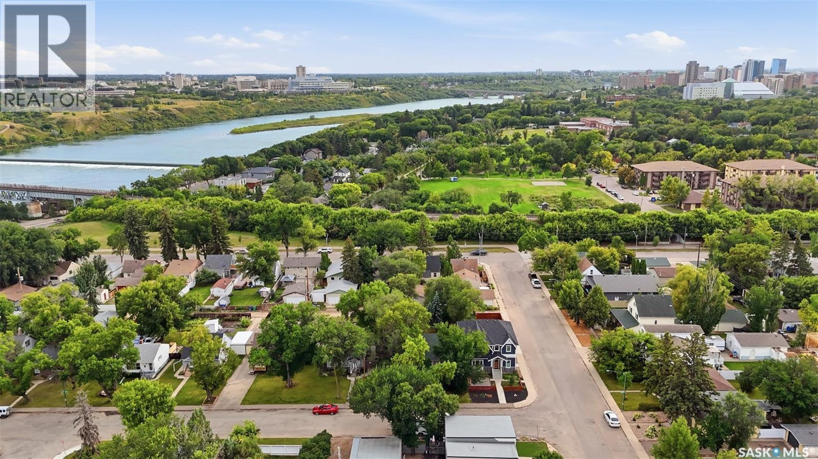 1105 Oxford STREET, Saskatoon — photo 34