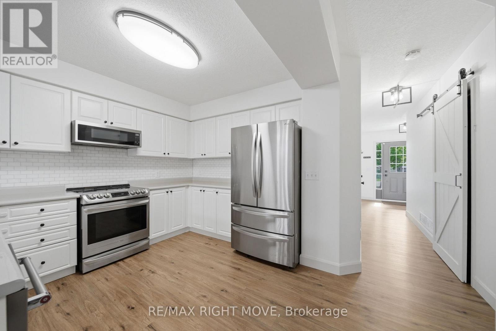 90 PEARL DRIVE - Image 17