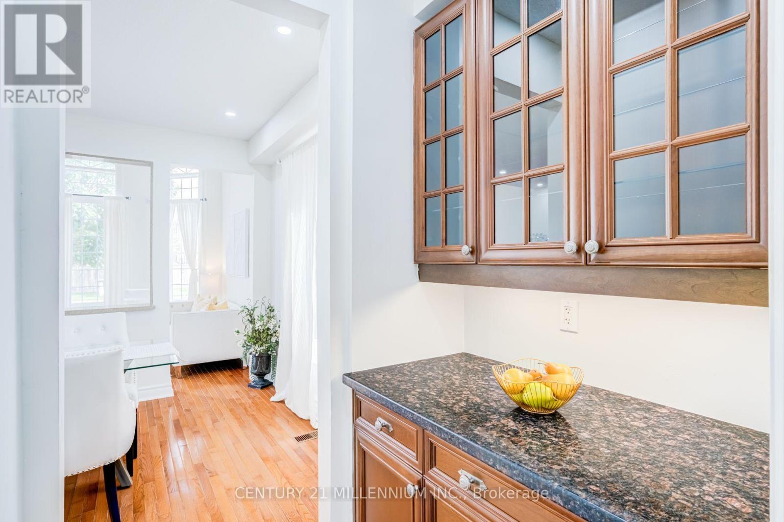 102 SOUTHLAKE BOULEVARD - 24