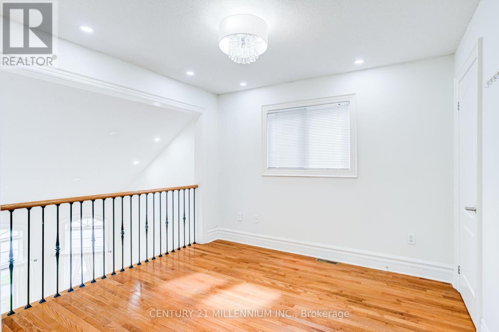 102 SOUTHLAKE BOULEVARD - Image 35