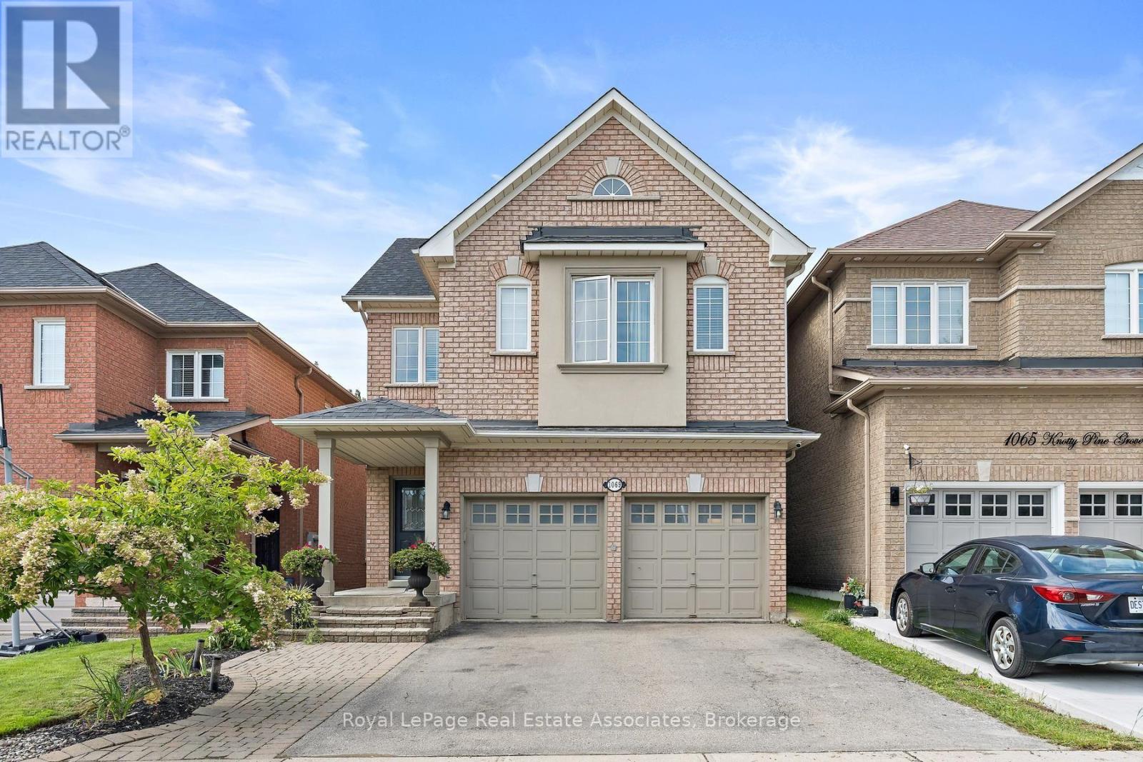 Photo of 1069 Knotty Pine Grove
