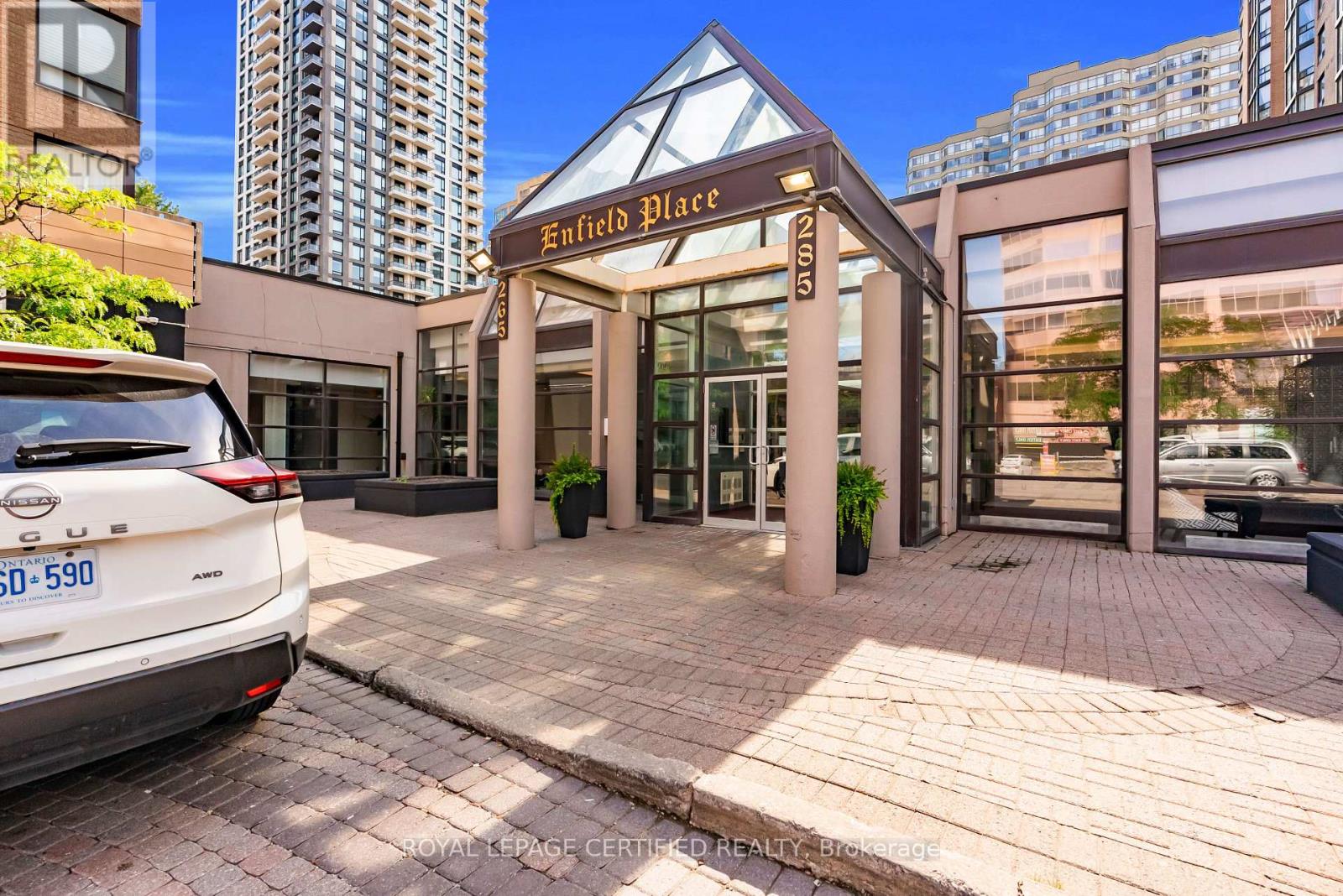 ##2109 285 Enfield Place, Mississauga (City Centre), Ontario, L5B3Y6, Mississauga (City Centre), Ontario — photo 5 of 5