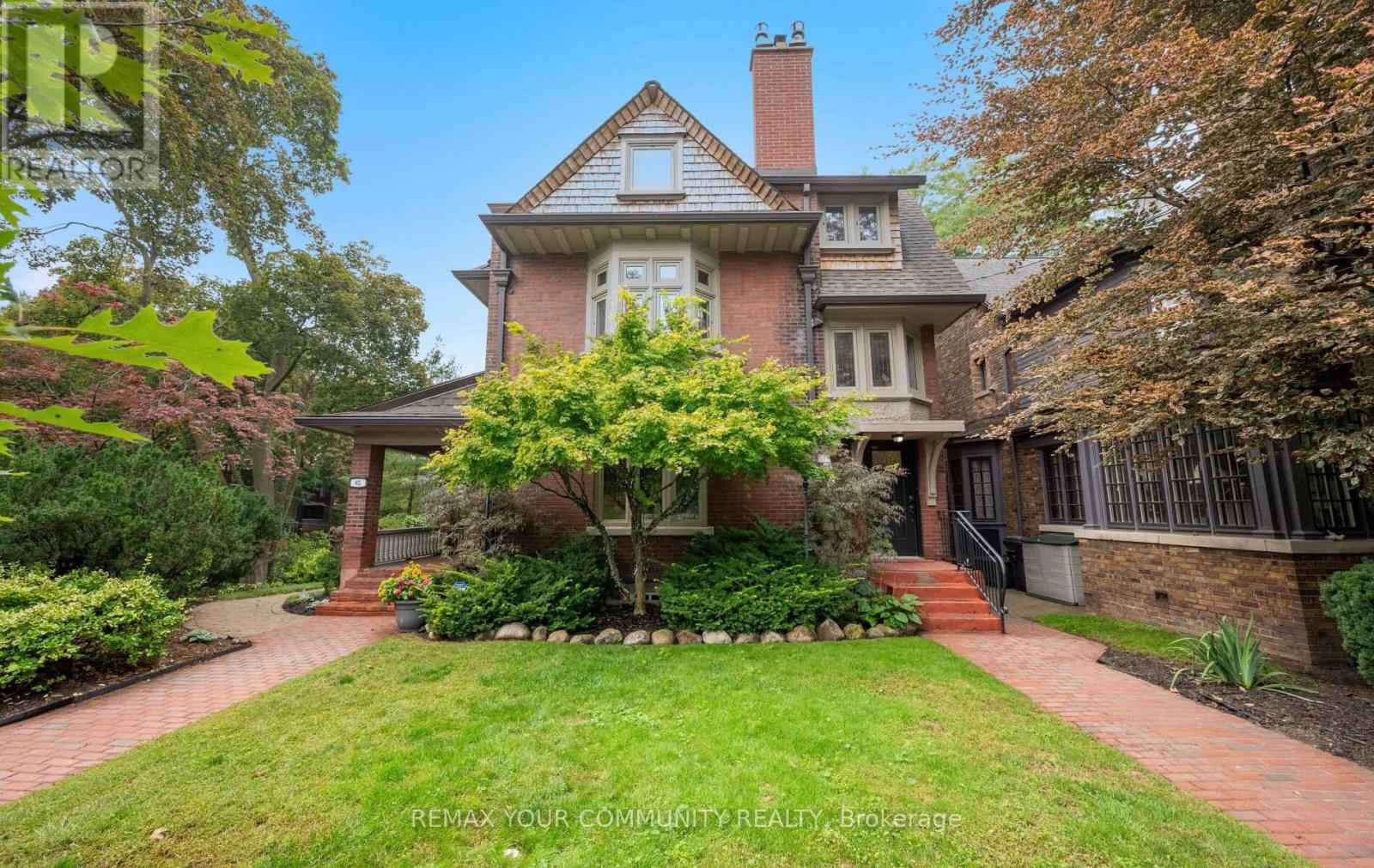 62 INDIAN GROVE - 1