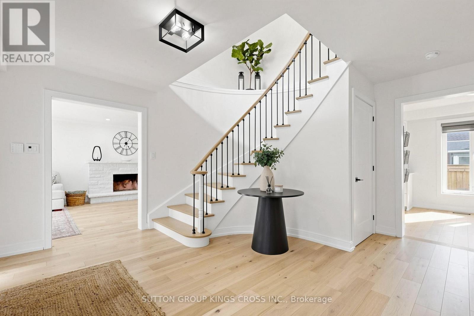 360 ISABELLA AVENUE - 5