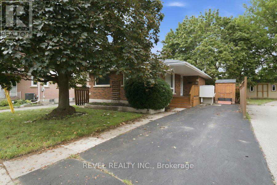 115 TENTH AVENUE, Brantford — photo 2
