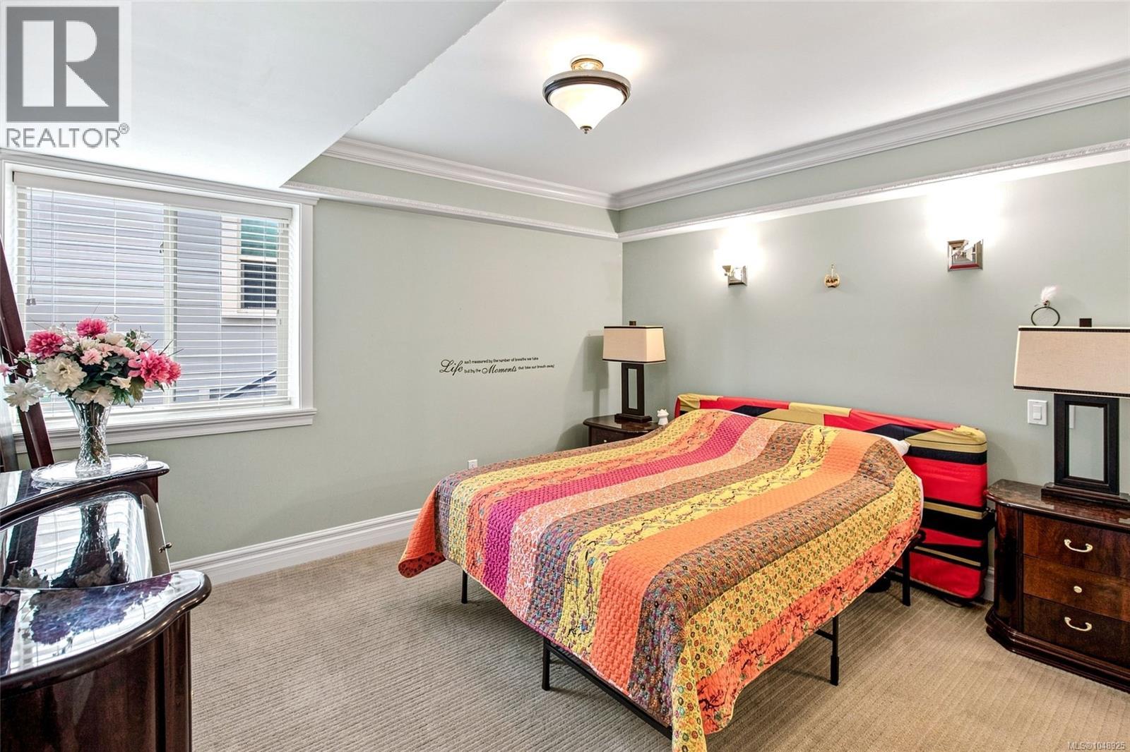 4576 Laguna Way - Image 43