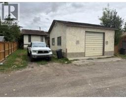 903 10 Avenue - photo 12