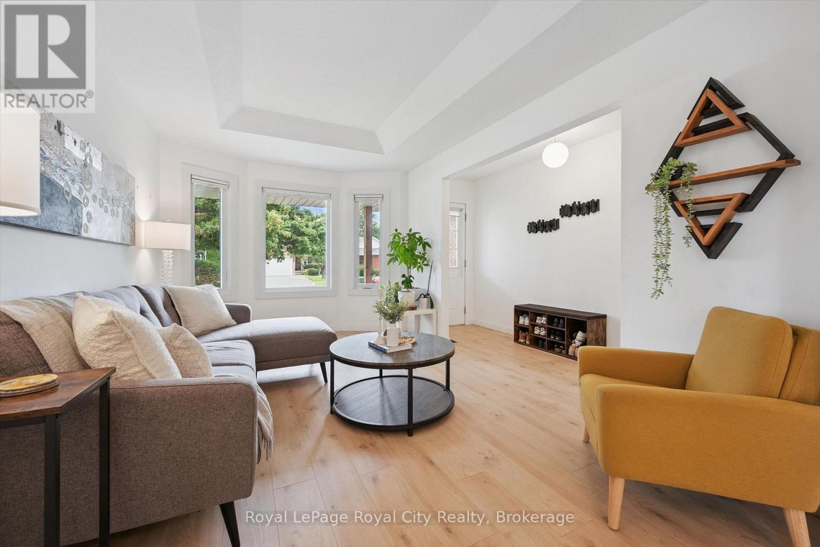 38 BORLAND DRIVE - 6