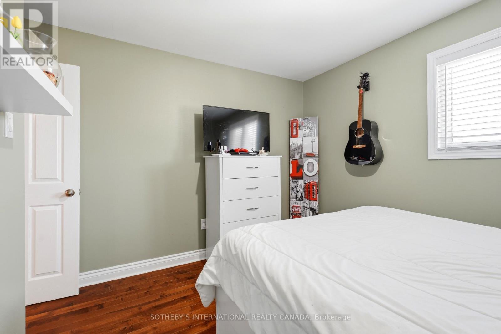 2429 WHALEY DRIVE - 35