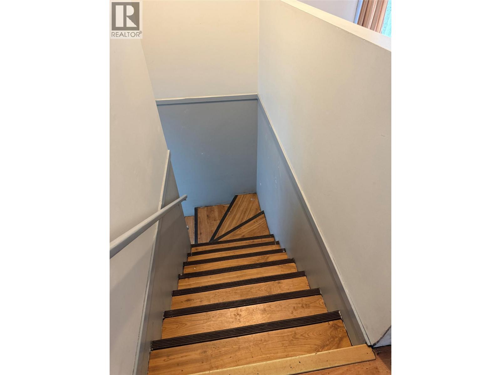 907 Alpine Way - 17