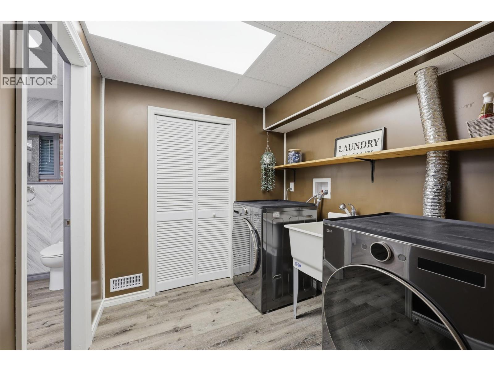 319 Basalt Drive - Image 45