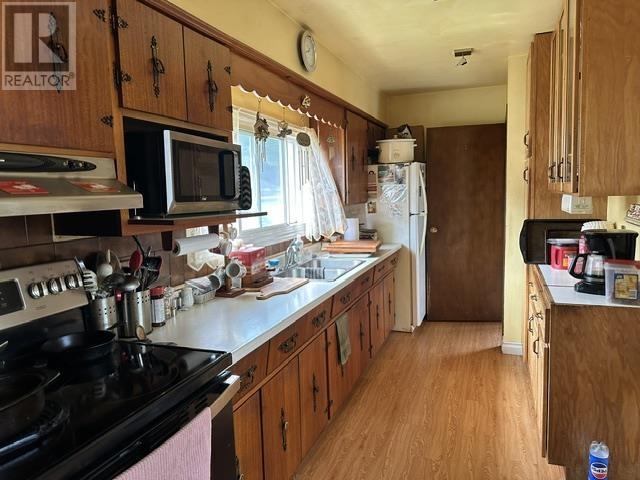 245 John ST - 13