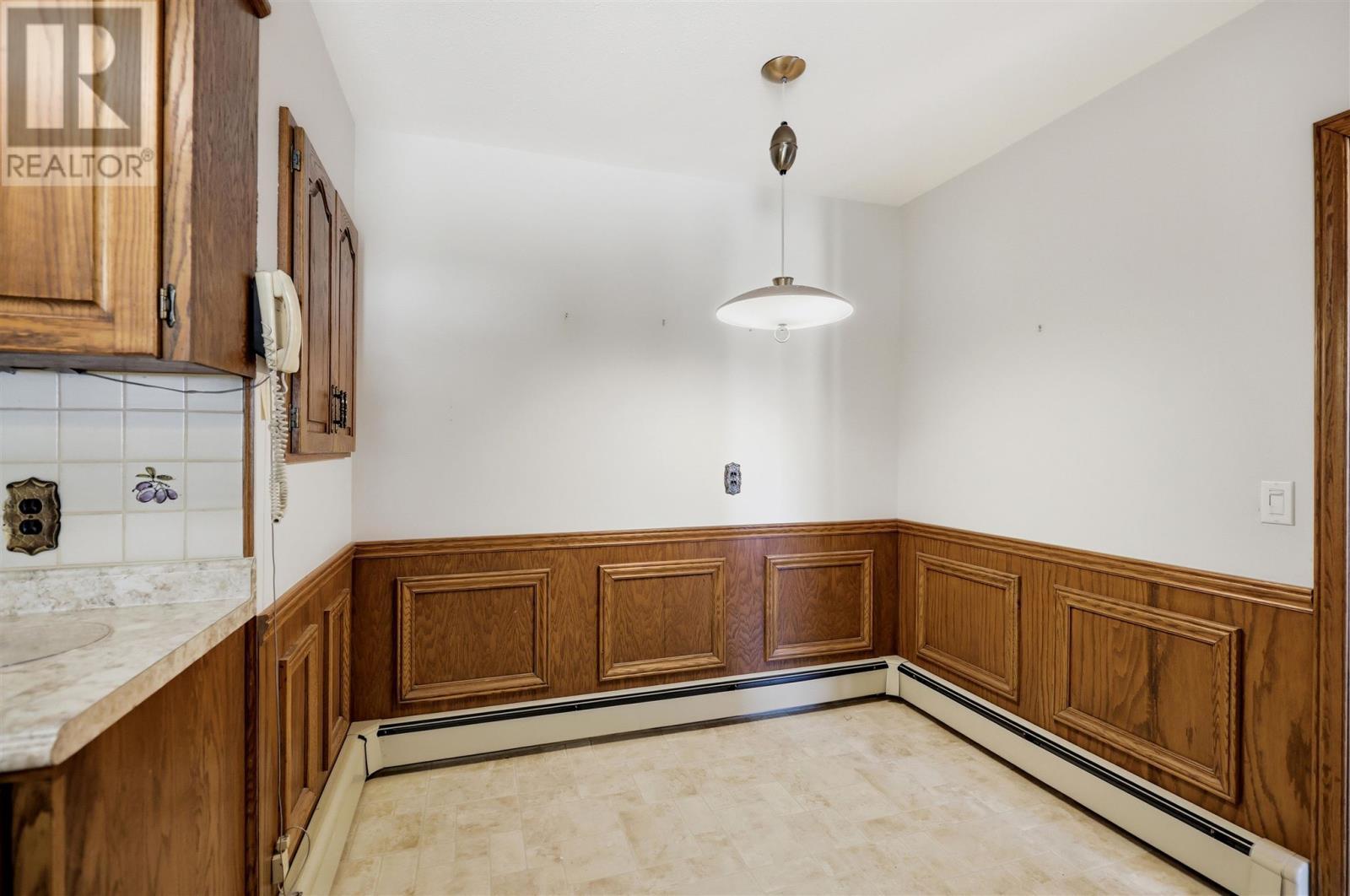 21 Ford ST - Image 11