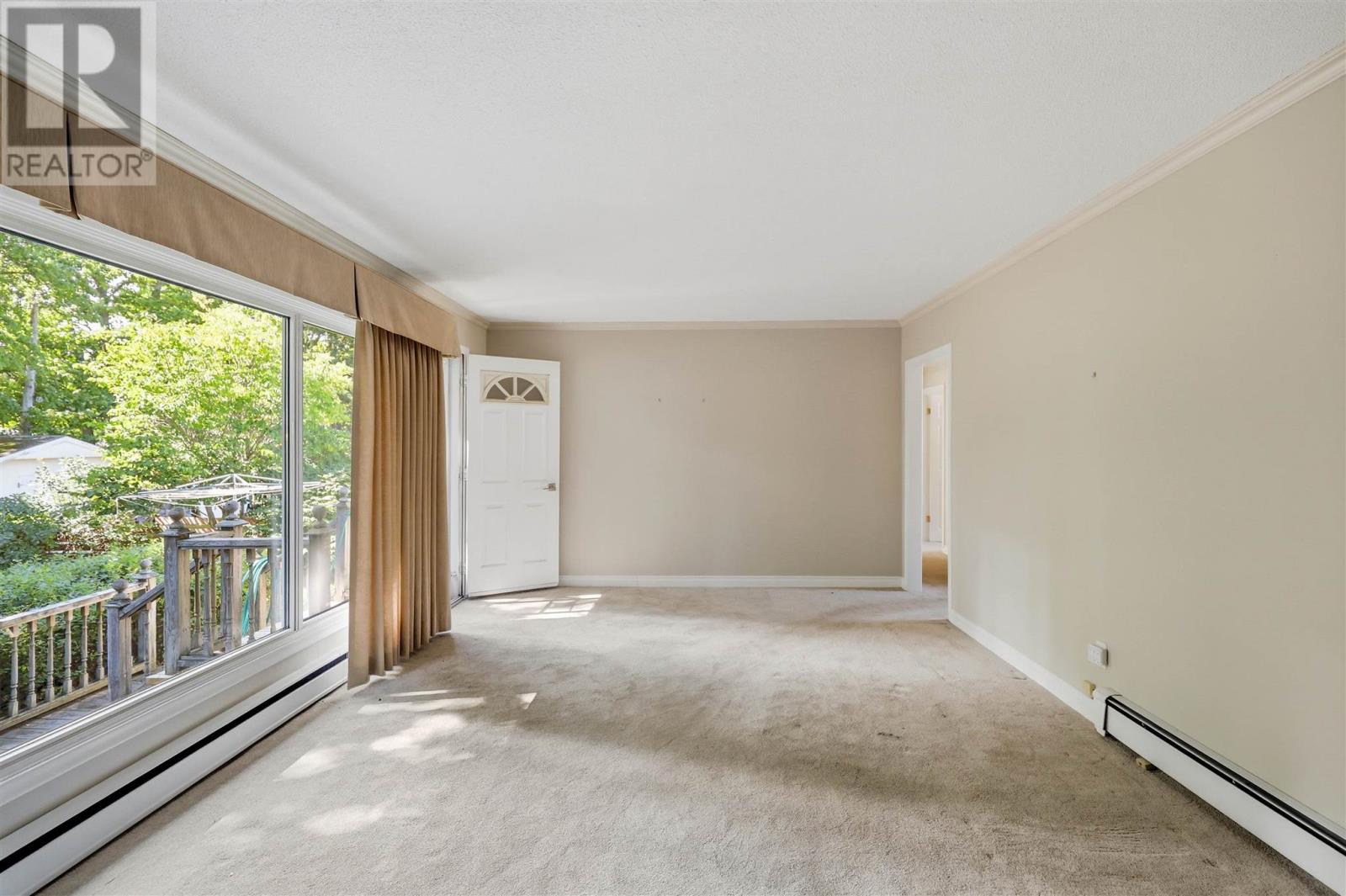 21 Ford ST - Image 4