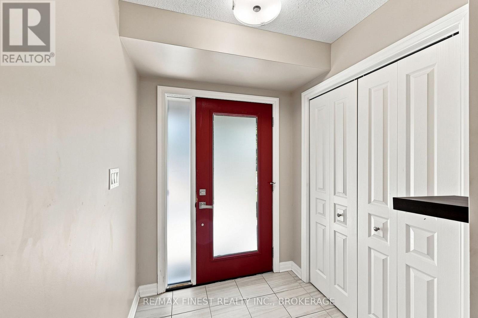 1660 CRIMSON CRESCENT - 13