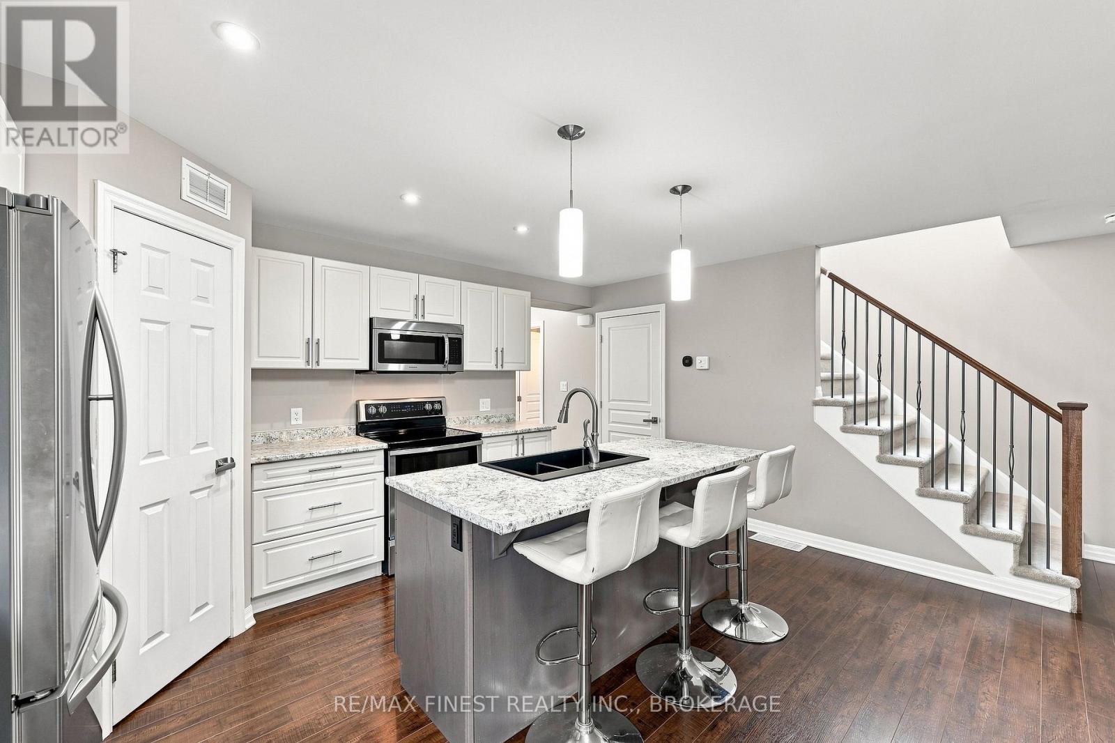 1660 CRIMSON CRESCENT - Image 22